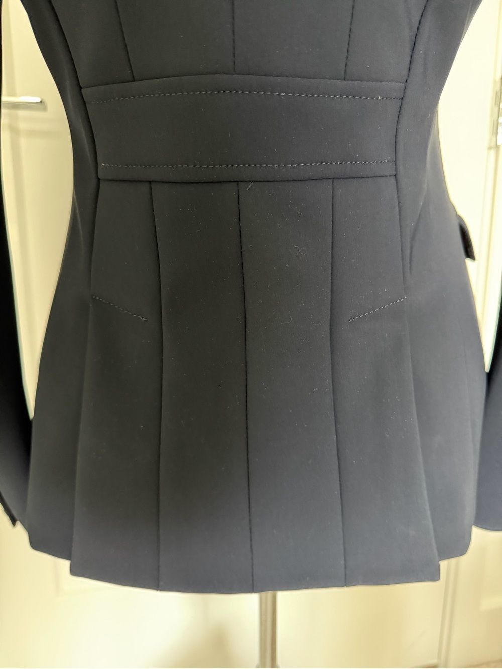 Cavalleria Toscana GP Competition Show Jacket Black Womens SZ 42 Blue NWOT - Picture 6 of 14
